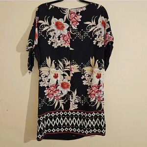 Vince Camuto Cold Shoulder Shift Dress